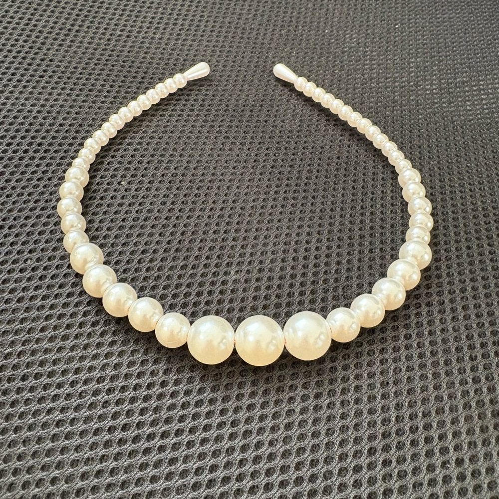 Faux pearl headband, varying sized pearls, OS, 5.9” x 5.1” coquette twee bridal